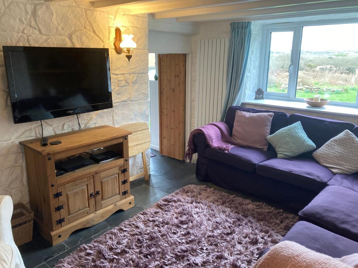 Higher Trenear Farm B&B Helston Bagian luar foto