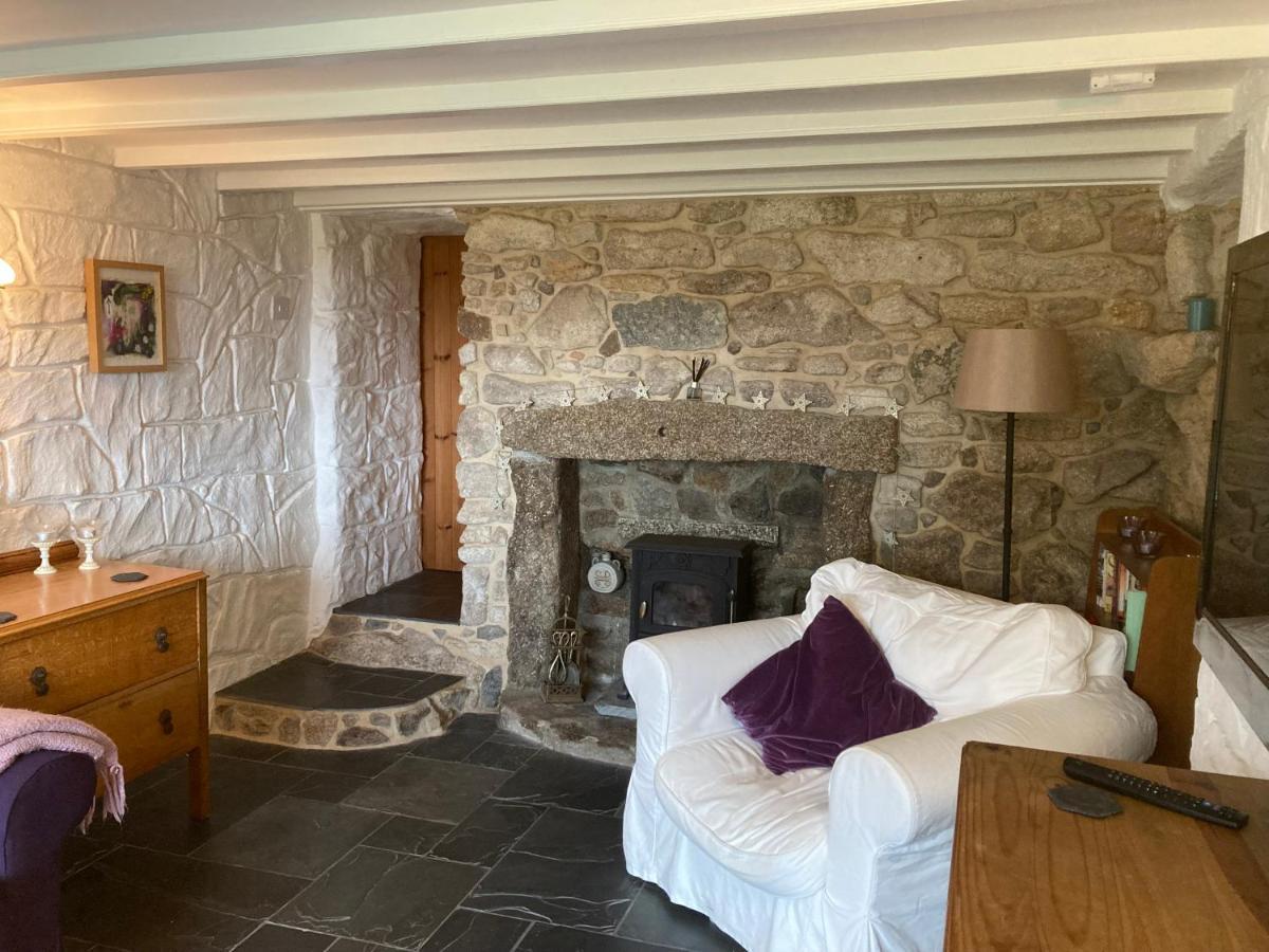 Higher Trenear Farm B&B Helston Bagian luar foto